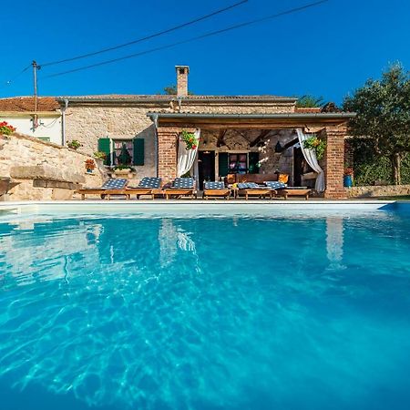 Villa Sisman Donji Zemunik Buitenkant foto